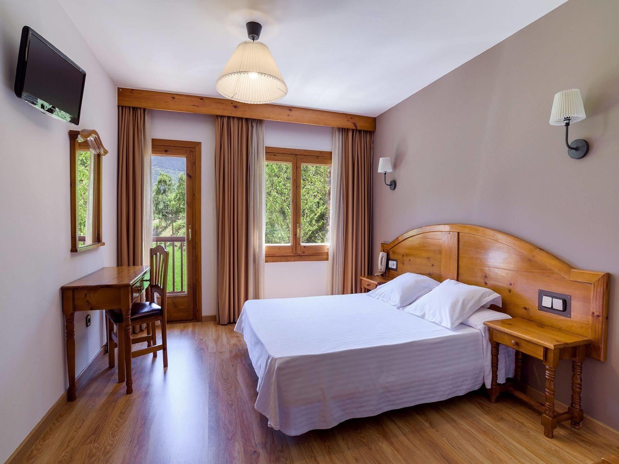 Hotel Sant Miquel أندورا لا فيلا المظهر الخارجي الصورة