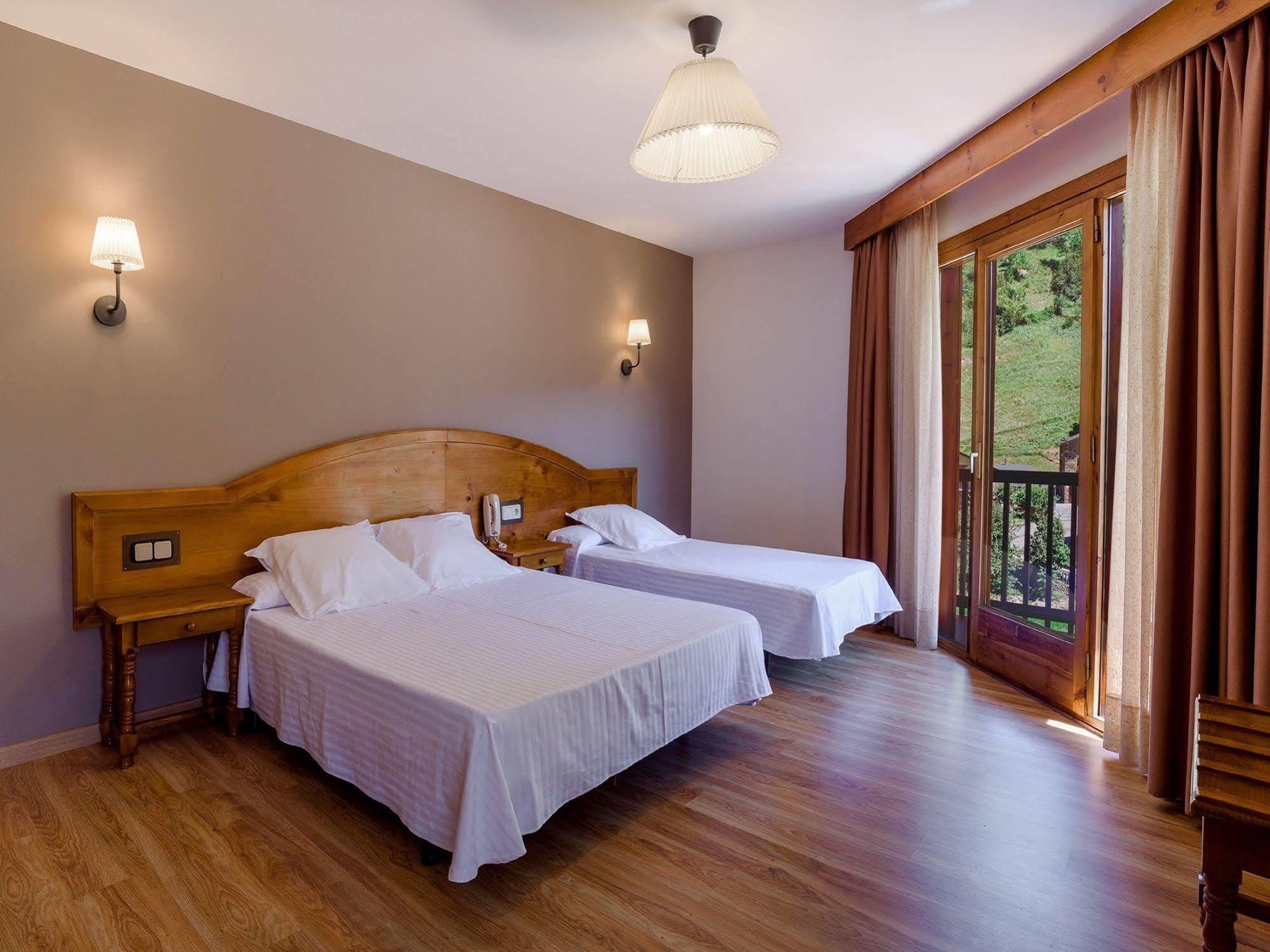 Hotel Sant Miquel أندورا لا فيلا المظهر الخارجي الصورة